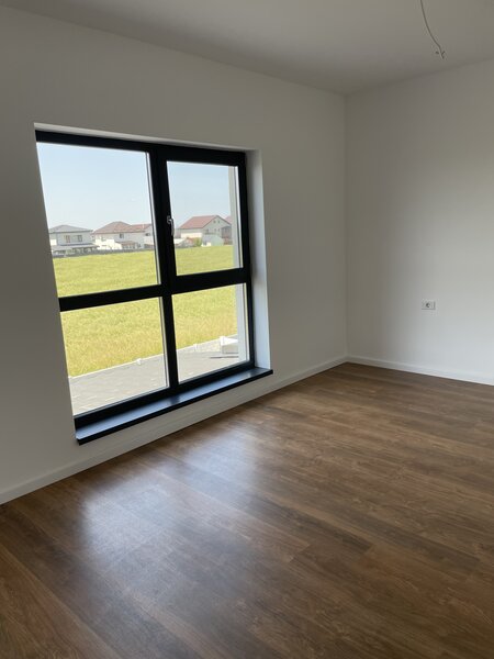 Vidra- Berceni / casa individuala la cheie, p+1, 4 cam, 140mp utili